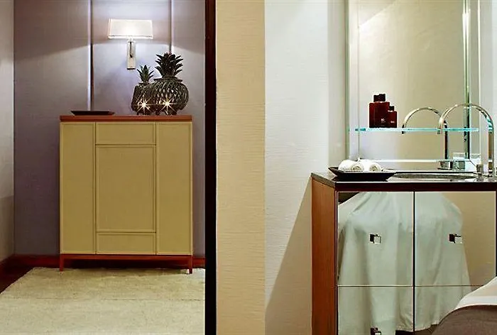 Alcobas, A Luxury Collection Hotel,