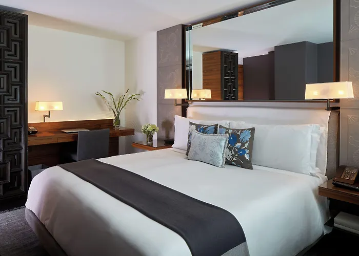Hotel Alcobas, A Luxury Collection Hotel,